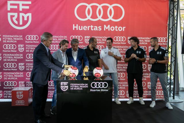 Presentado el balón el balón de la temporada 24/25 en Audi Huertas Motor - 1, Foto 1