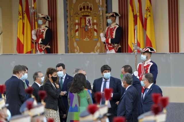 López Miras reivindica la unidad de todos los españoles y aboga por dejar a un lado los posicionamientos radicales y las diferencias - 1, Foto 1