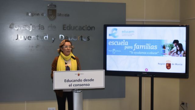 La Comunidad actuó como mediadora en 20 casos de escolarización a través del protocolo de centros para alumnos con padres separados - 1, Foto 1