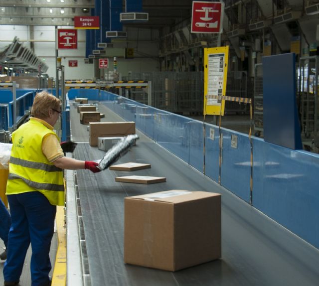 CORREOS afronta el Black Friday con el mayor refuerzo logístico de los últimos años - 1, Foto 1