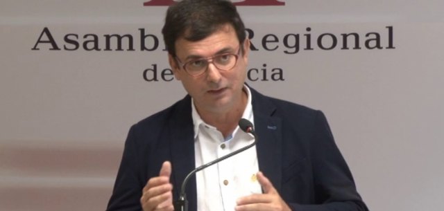 El PSOE pide en la Asamblea el apoyo a todos los medios vetados por Vox y exige al Gobierno regional que tome medidas - 1, Foto 1