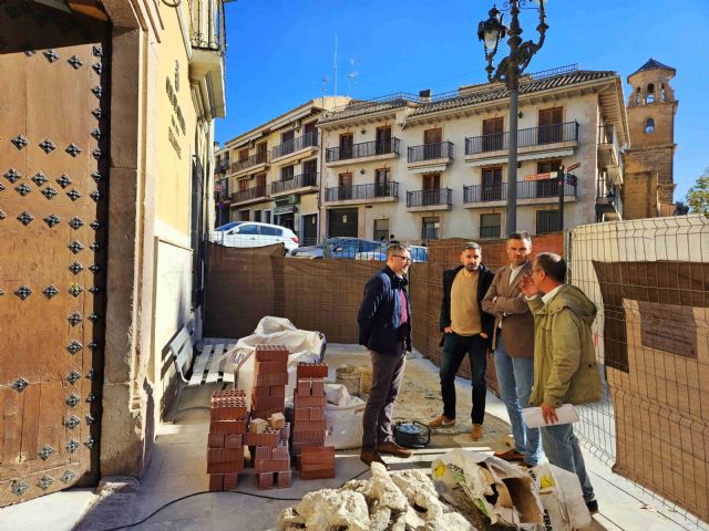 Comienzan las obras para reparar la cubierta, fachada y escalinata de la Casa de la Cultura 'Emilio Sáez' de Caravaca - 1, Foto 1