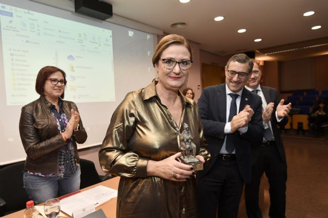 María Dolores Hernández recibe el XX Premio al Solidario Anónimo por sus campañas de cooperación sanitaria - 1, Foto 1