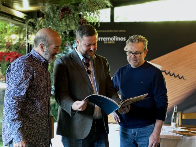 El restaurante Torremolinos presenta el libro conmemorativo de su 50 aniversario - 3, Foto 3