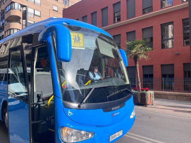 Abierto el plazo para solicitar ayudas al transporte para estudiantes de Bachillerato y FP de pedanías de Lorca - 1, Foto 1