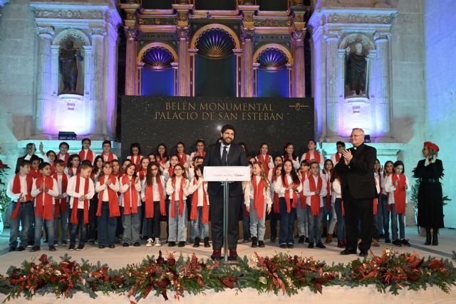 López Miras ensalza la aportación de la Región de Murcia al Belén, que cumple ocho siglos de historia - 2, Foto 2