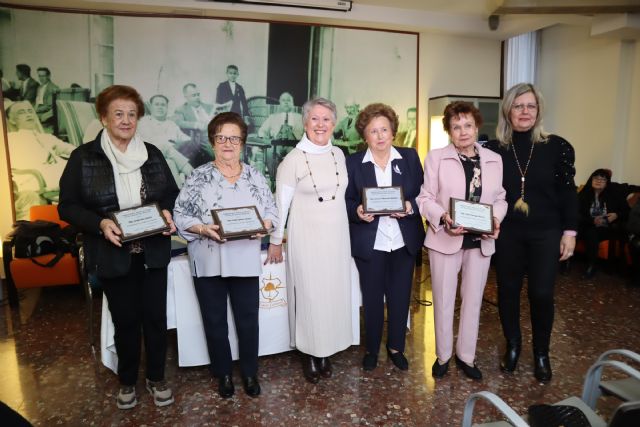 La Asociación de Amas de Casa de San Pedro del Pinatar celebra la Navidad - 1, Foto 1