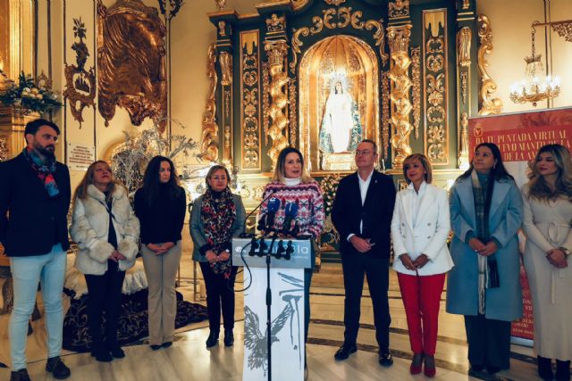 El nuevo manto de la Virgen de la Amargura será el protagonista de las actividades navideñas organizadas por el Paso Blanco - 3, Foto 3