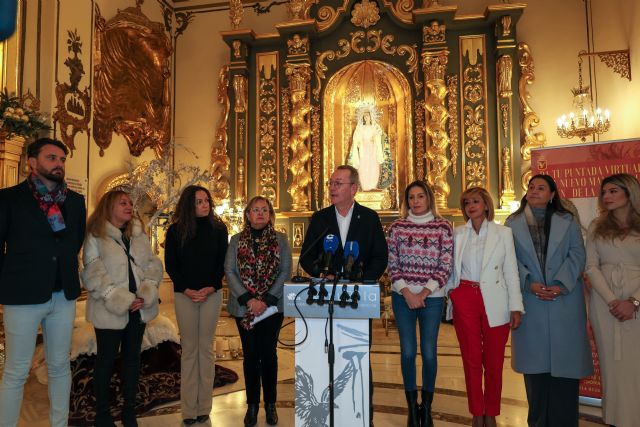 El nuevo manto de la Virgen de la Amargura, protagonista de la Navidad Blanca - 3, Foto 3