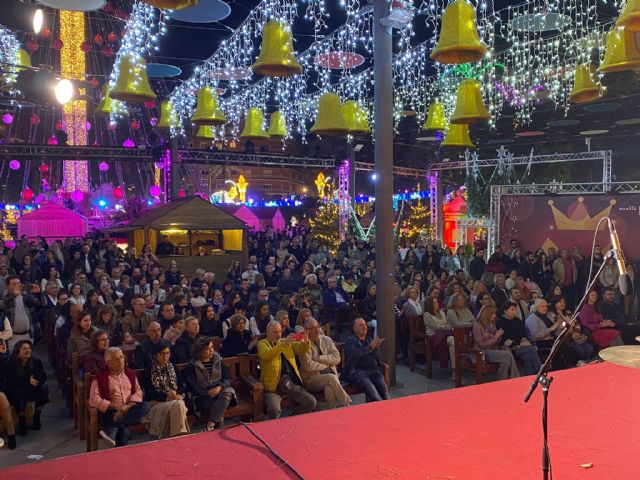 El Mercado Navideño y la actividad para visitar el interior del Gran Árbol de la Circular abren mañana sus puertas - 2, Foto 2