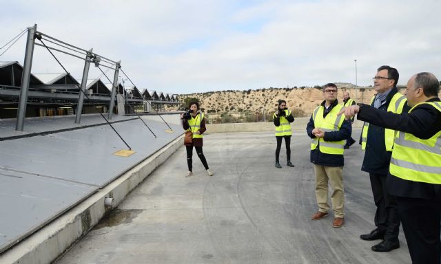 Los murcianos reciclan un 10% más que hace un año y depositan 20.500 toneladas en los contenedores selectivos - 2, Foto 2