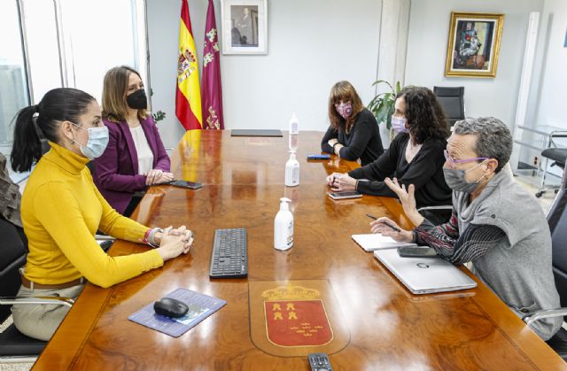 'El amor no duele', lema de la campaña puesta en marcha en las asociaciones de discapacidad en materia de prevención de la violencia de género - 1, Foto 1