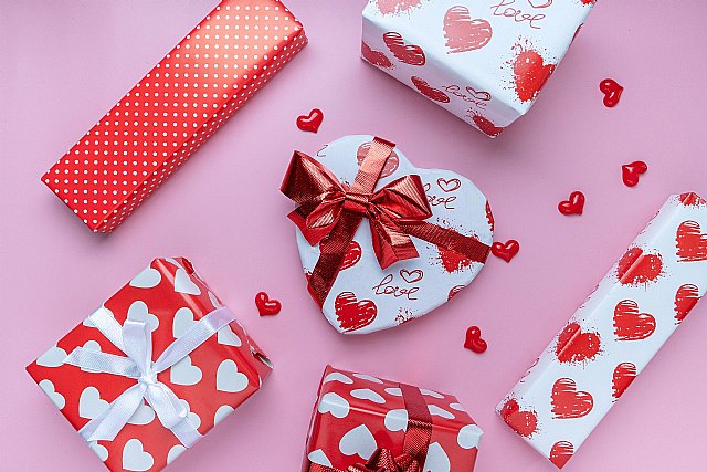 Caja de regalo San Valentín Queso, Besos y mas.