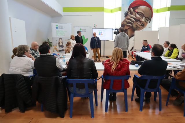 El programa Vives Emplea acompaña a 30 desempleados para su inserción en el mercado laboral - 1, Foto 1