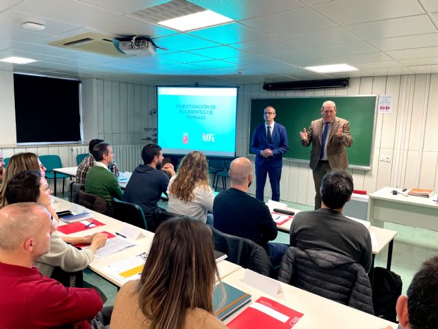 Seminario destinado a actualizar los conocimientos sobre la investigación de accidentes laborales de los técnicos en prevención - 2, Foto 2