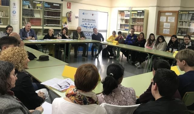 Cerca de 500 alumnos del IES de Alquerías en Murcia participan en diferentes iniciativas para favorecer la convivencia escolar - 1, Foto 1