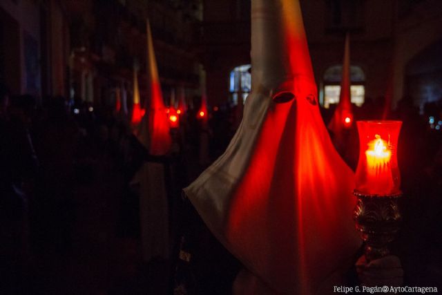 El Silencio cierra el Jueves Santo las procesiones californias para dar el testigo a los marrajos, de madrugada, con el Encuentro - 1, Foto 1