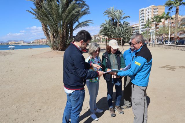 Este verano las playas urbanas de Águilas contarán con nuevos lavapiés y pasarelas - 1, Foto 1