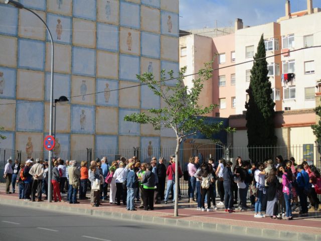 El grupo de senderismo de mayores de Servicios Sociales visita las Fuentes del Marqués y dos museos de Cartagena - 3, Foto 3