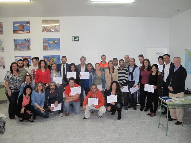 ACCEM fomenta la inserción laboral con cursos de distintas disciplinas dentro de su programa de empleo - 1, Foto 1