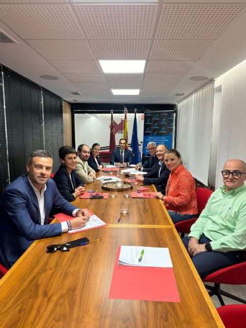 Víctor Manuel López celebra la primera comisión ejecutiva como presidente de la Federación de Municipios compuesta por 9 alcaldes y alcaldesas - 1, Foto 1