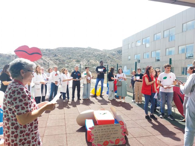 Cruz Roja Juventud y el apoyo integral a 1.210 niños y niñas y familiares hospitalizados en la Región de Murcia - 3, Foto 3