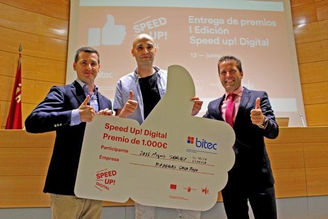 Una veintena de emprendedores diseñan campañas de marketing digital para grandes empresas de la Región - 2, Foto 2