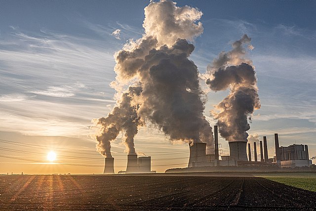 La cuarta parte de las emisiones de CO2 son provocadas por los tradicionales camiones por combustión, según Volta Trucks - 1, Foto 1