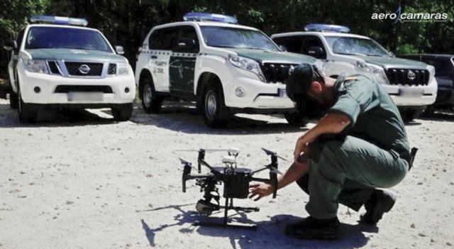 Guardias civiles se forman con aerocamaras para reforzar sus misiones con drones - 1, Foto 1