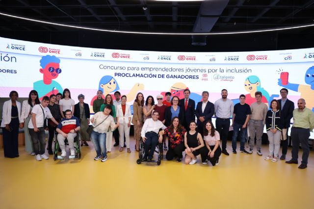 La Fundación Rafa Puede de Murcia y los institutos madrileños Calderón de la Barca y Francisca Pedraza, ganadores del concurso 'X Talento Challenge' - 1, Foto 1