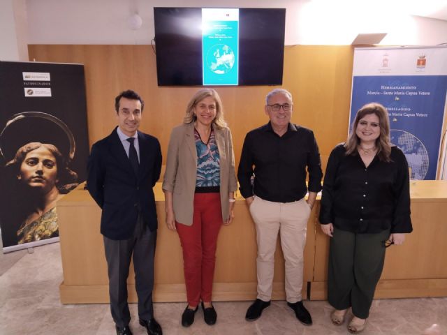 Antonio Botías da inicio al I Ciclo de Conferencias del Hermanamiento entre Murcia y Santa María Capua Vetere, la cuna de la familia Salzillo - 1, Foto 1