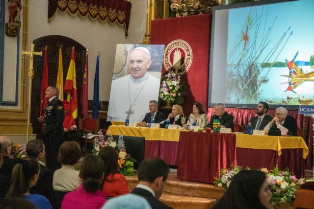 La UCAM celebra su patrón distinguiendo a sus nuevos doctores y catedráticos y a investigadores - 2, Foto 2