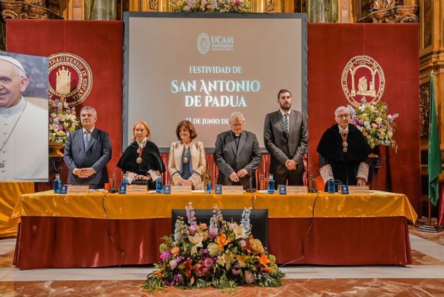 JM destaca la internacionalización, la investigación y la formación en la UCAM - 2, Foto 2