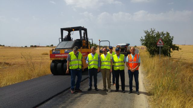 Mejora la seguridad de la carretera regional que une las pedanías de Corvera y Cueva de Reyllo - 1, Foto 1