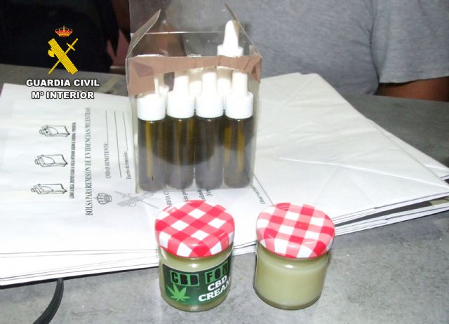 La Guardia Civil desmantela un activo punto de venta de drogas en Fuente Álamo - 5, Foto 5