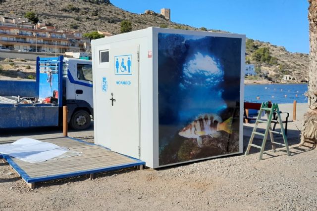 Murales y fotografías submarinas protagonizan una campaña de concienciación ambiental en el litoral cartagenero - 1, Foto 1