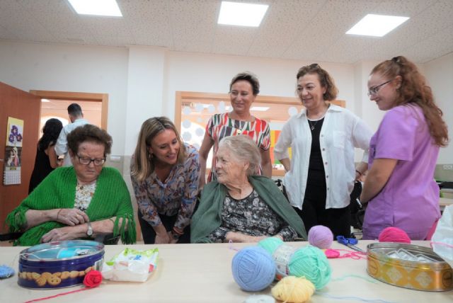 Política Social promueve con los ayuntamientos proyectos de innovación en la atención a las personas mayores de la Región - 1, Foto 1