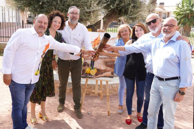 El limón, protagonista del cartel anunciador de la salida del Fuego Sagrado de Carthagineses y Romanos desde Santomera - 1, Foto 1