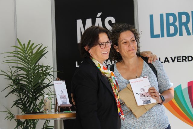 180 mil personas han visitado la Feria del Libro de Murcia - 4, Foto 4