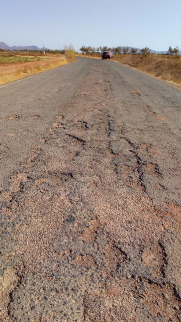 La zona oeste espera seis meses el arreglo de la carretera que une La Aljorra con Cuesta Blanca - 1, Foto 1