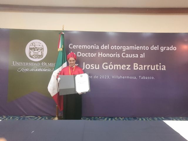 El empresario, escritor y activista español Josu Gómez Barrutia recibe el Doctor Honoris Causa de la Universidad Olmeca - 3, Foto 3