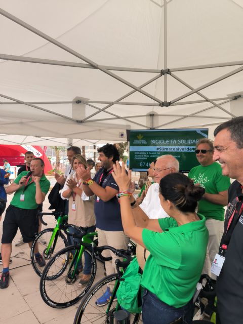 La bicicleta solidaria de Caja Rural - Seguros RGA y CRC recauda 4.000€ en la vuelta ciclista que destinarán a asociaciones murcianas - 1, Foto 1