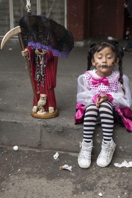 El Archivo Regional expone 'Tanatolatría', una muestra fotográfica sobre el culto a la  Santa Muerte en México - 1, Foto 1