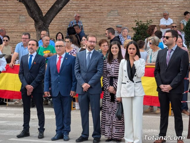 La soledad de un líder, Foto 1