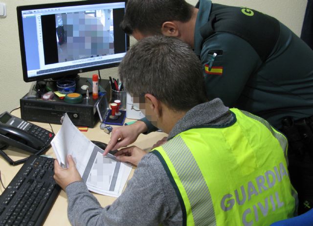 La Guardia Civil destapa una trama delictiva que habría estafado cerca de  siete mil euros a una empresa madrileña - 1, Foto 1