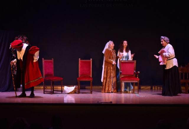 Carasses Teatro triunfa en el certamen nacional amateur Juan Baño con los premios de mejor actriz y mejor espectáculo - 1, Foto 1