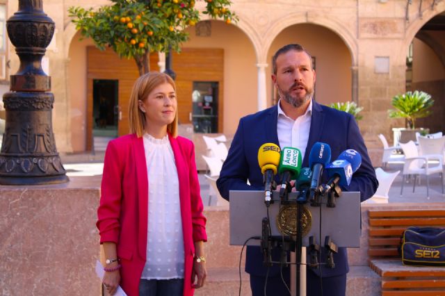 El Ayuntamiento celebra un Pleno Extraordinario en defensa de la Democracia, la Constitución y el Estado de Derecho y en contra de las concesiones al Independentismo - 1, Foto 1