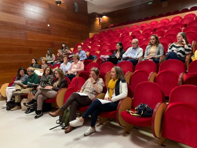 Más de 200 menores se benefician del programa de prevención del absentismo escolar en el municipio de Murcia - 2, Foto 2