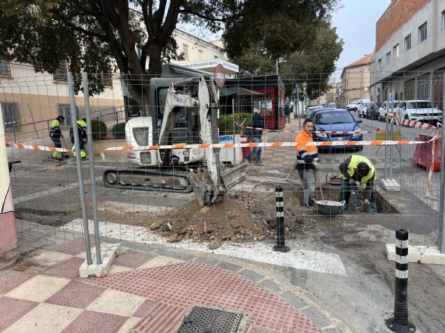 Comienzan las obras de remodelación del tramo peatonal de la calle Infante Don Fadrique y la plaza del Centro de Especialidades - 1, Foto 1