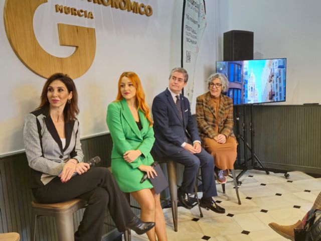 ´Murcia en la vitrina´ llega a su quinta edición este sábado y lleva la cultura a 30 escaparates de comercios - 2, Foto 2